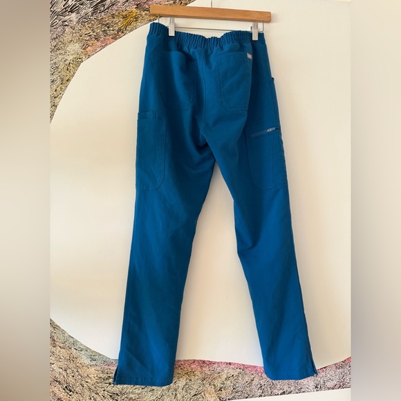 FIGS Women' Yola Skinny Scrub Pants Alps Blue slim fit FIONx fabric 11 pockets S - Picture 4 of 9